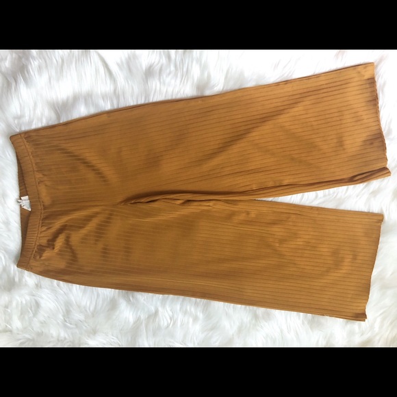 Mustard yellow ankle pants - Picture 2 of 2